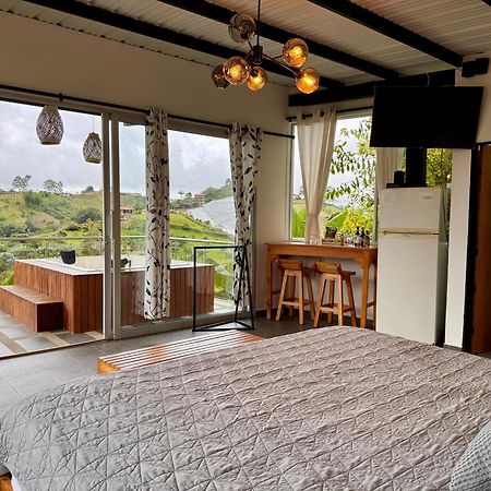 Hotel Campestre Alto Lindo En Guatapé Eksteriør bilde