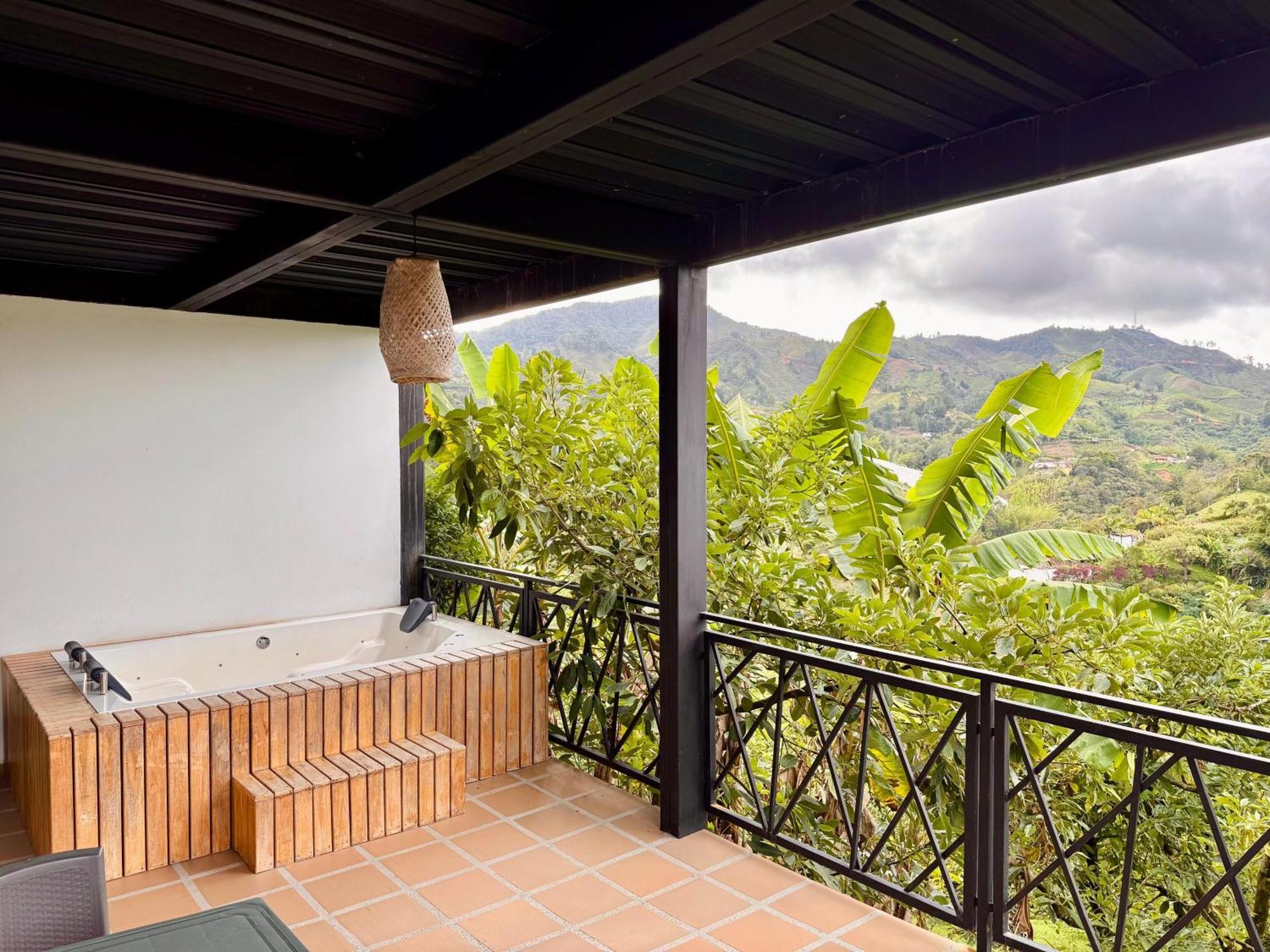Hotel Campestre Alto Lindo En Guatapé Eksteriør bilde