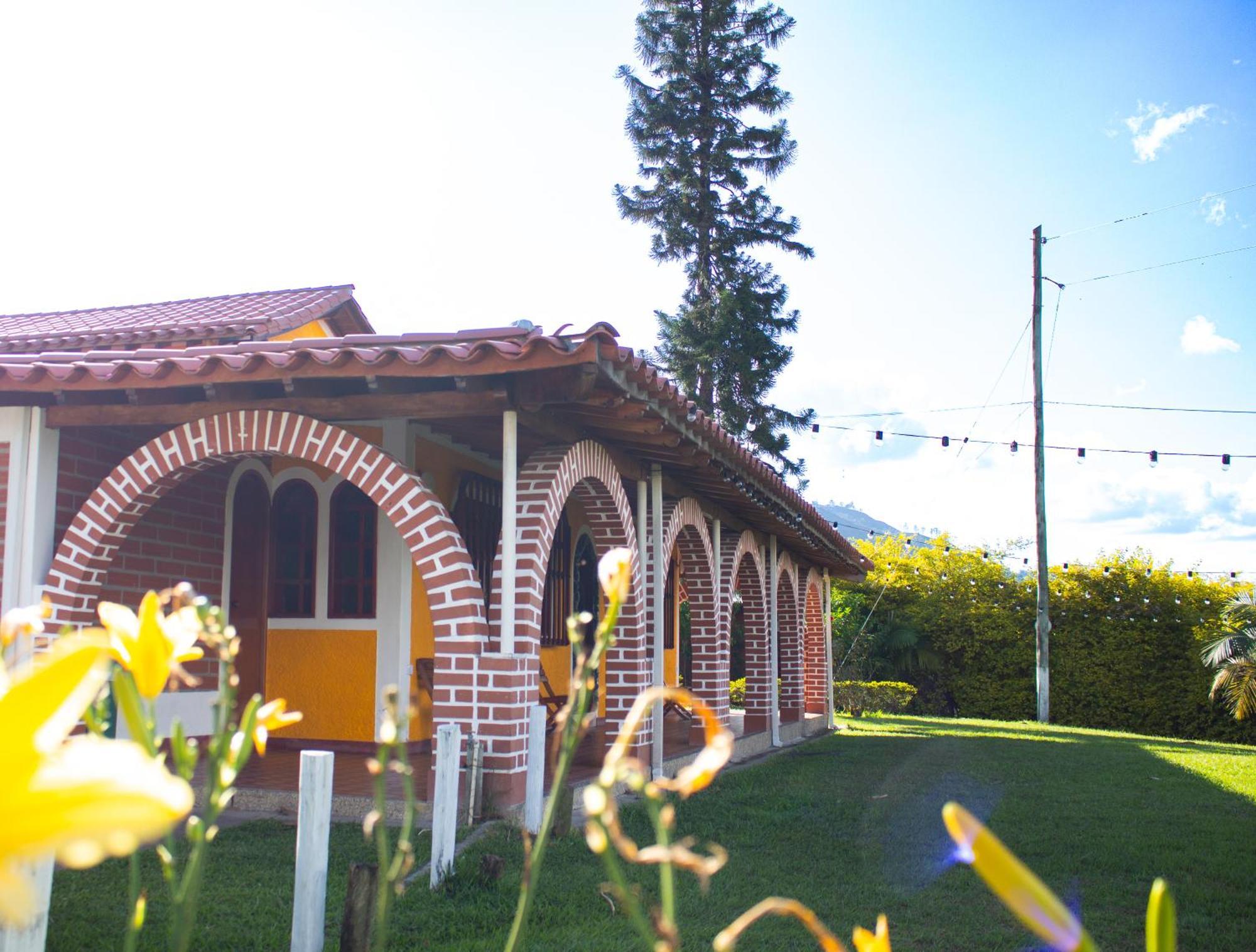 Hotel Campestre Alto Lindo En Guatapé Eksteriør bilde